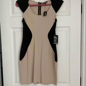 Brand New Never Worn Express Women's Black and Cream Midi Dress